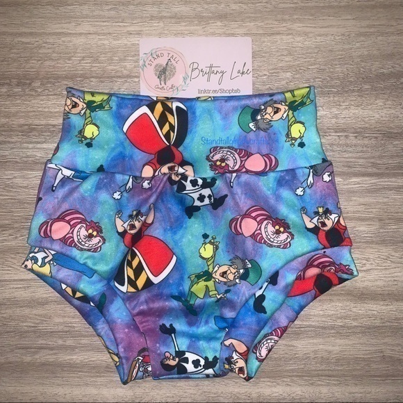 Disney Alice In Wonderland Baby Bummies new - Picture 1 of 2